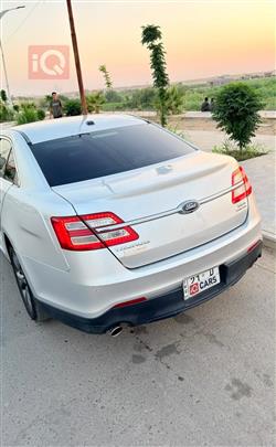 فورد تورس